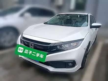 HONDA CIVIC 2019