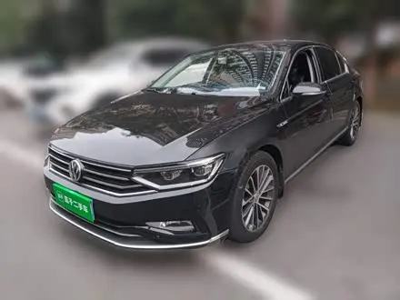 VOLKSWAGEN MAGOTAN 2020