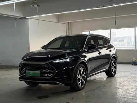 BYD TANG 2025