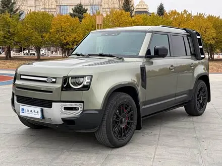 LAND ROVER DEFENDER 2020