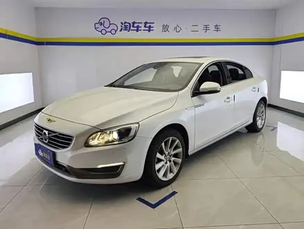VOLVO S60 2016