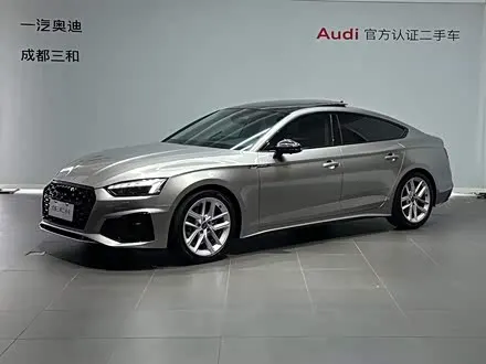 AUDI A5 2025