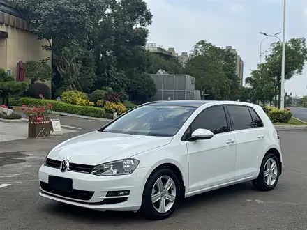 VOLKSWAGEN GOLF — из Китая под ключ