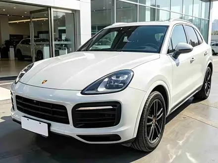PORSCHE CAYENNE 2020