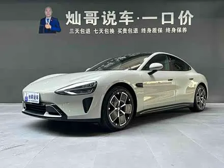 XIAOMI SU7 2024