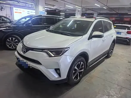 TOYOTA RAV4 — из Китая под ключ