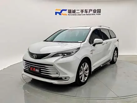 TOYOTA SIENNA — из Китая под ключ