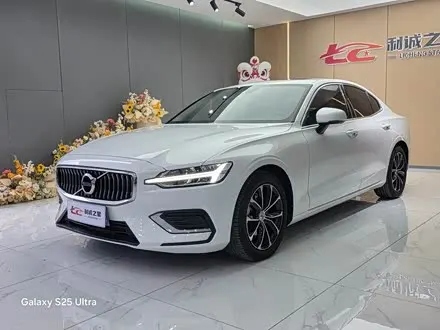 VOLVO S60 2020