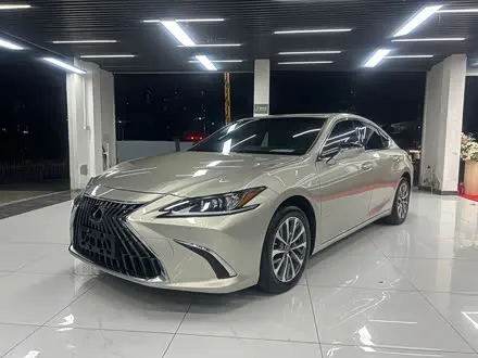 LEXUS ES 2021