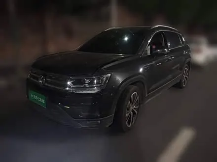 VOLKSWAGEN THARU 2020 — из Китая под ключ