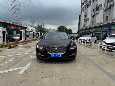 JAGUAR XJ 2016