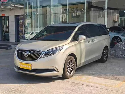 BUICK GL8 — из Китая под ключ