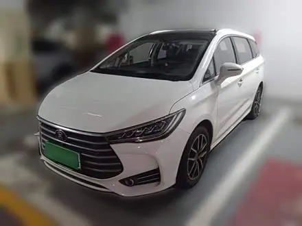 BYD SONG MAX 2017
