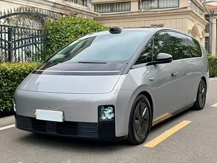 LI AUTO MEGA — из Китая под ключ