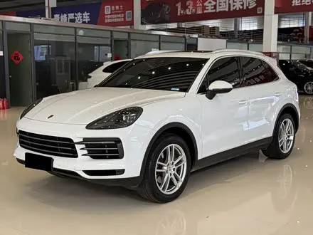 PORSCHE CAYENNE 2019