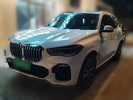 BMW X5 2021