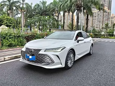 TOYOTA AVALON 2024 — из Китая под ключ