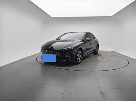 HONGQI E-QM5 — из Китая под ключ
