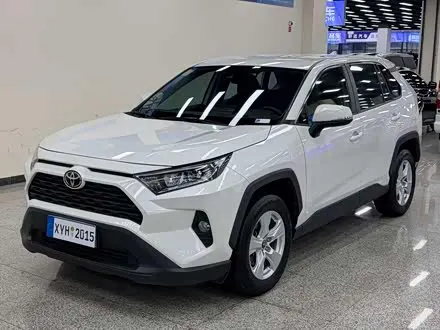 TOYOTA RAV4 — из Китая под ключ