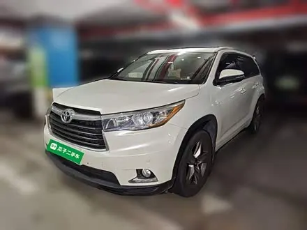 TOYOTA HIGHLANDER — из Китая под ключ