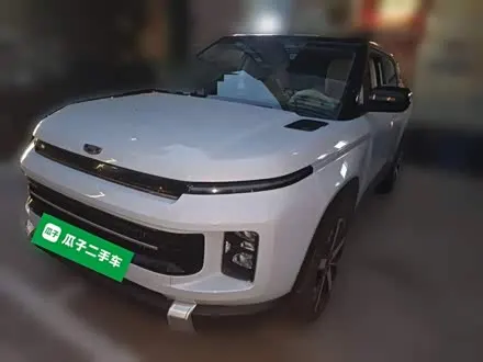 GEELY ICON — из Китая под ключ