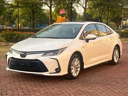 TOYOTA COROLLA — из Китая под ключ