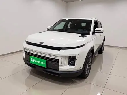 GEELY ICON — из Китая под ключ