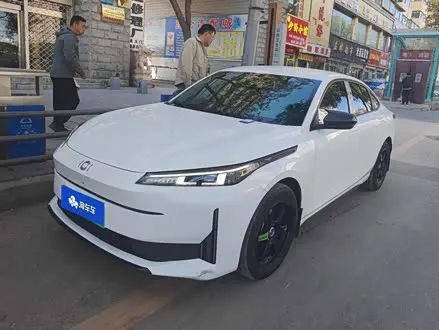 CHANGAN QIYUAN A05 CLASSIC 2024