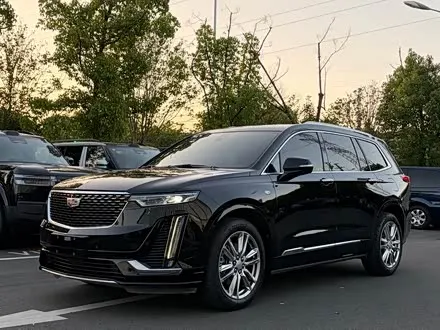 CADILLAC XT6 2022 — 50 000 км, Китай — под ключ — фото 1