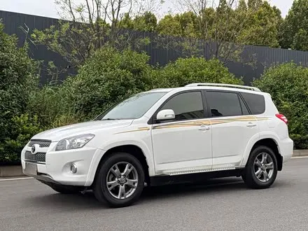 TOYOTA RAV4 — из Китая под ключ