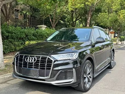 AUDI Q7 — из Китая под ключ