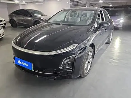 HONGQI E-QM5 — из Китая под ключ