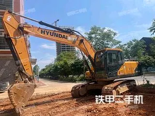 Hyundai R215VS — из Китая