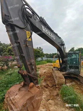 VOLVO EC210D — из Китая под ключ