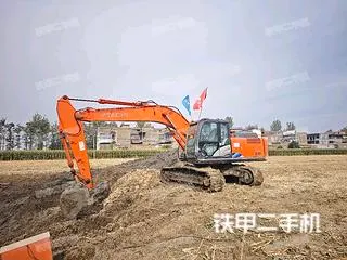 Hitachi ZX210K-5A — из Китая