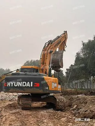 HYUNDAI R215VS — из Китая