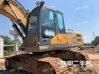 XCMG XE200DA — из Китая