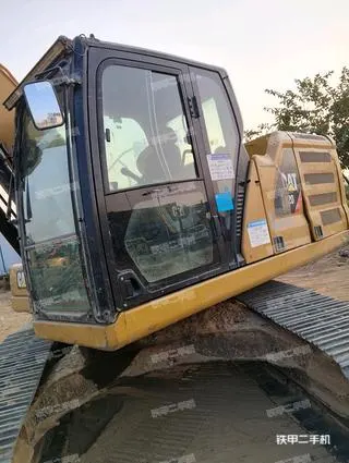 CATERPILLAR CAT®320 — из Китая