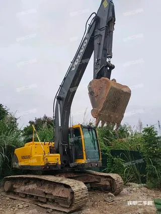 Volvo EC210BLC — из Китая