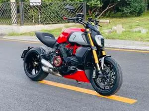 DUCATI DIAVEL 1260 S — из Китая