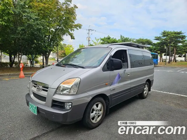 HYUNDAI STAREX — из Кореи под ключ