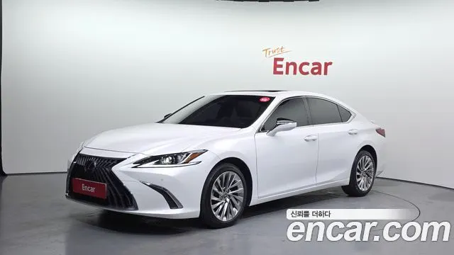 LEXUS ES300H — из Кореи под ключ