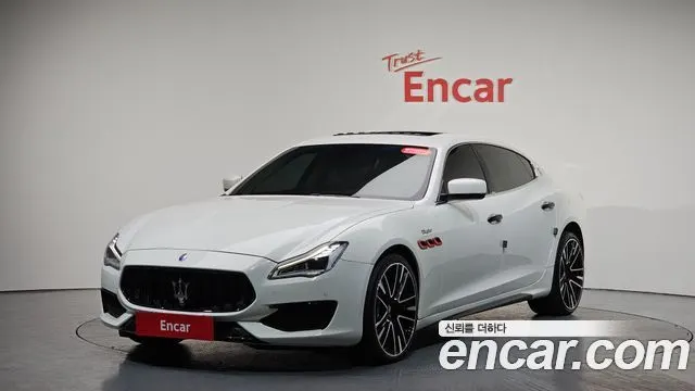 MASERATI QUATTROPORTE — из Кореи под ключ