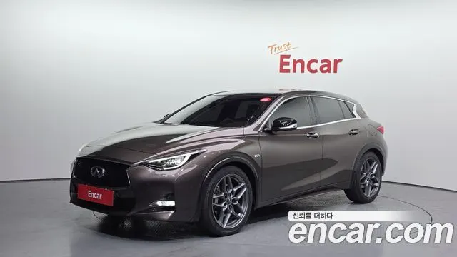 INFINITI Q30 — из Кореи под ключ