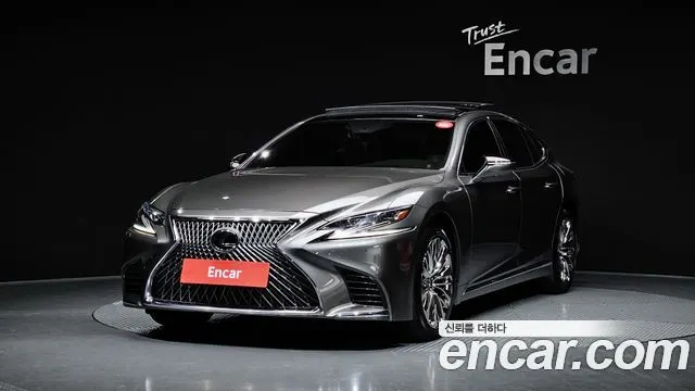 LEXUS LS500 — из Кореи под ключ