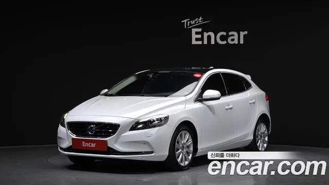 VOLVO V40 — из Кореи под ключ