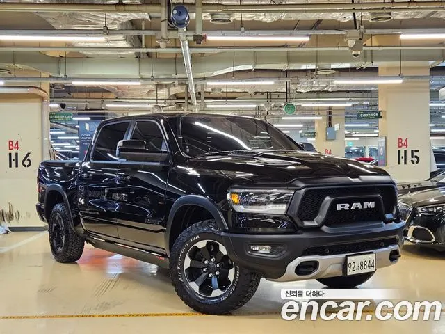 DODGE RAM PICKUP 2019