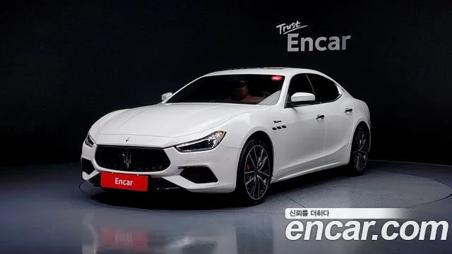 MASERATI GHIBLI — из Кореи под ключ