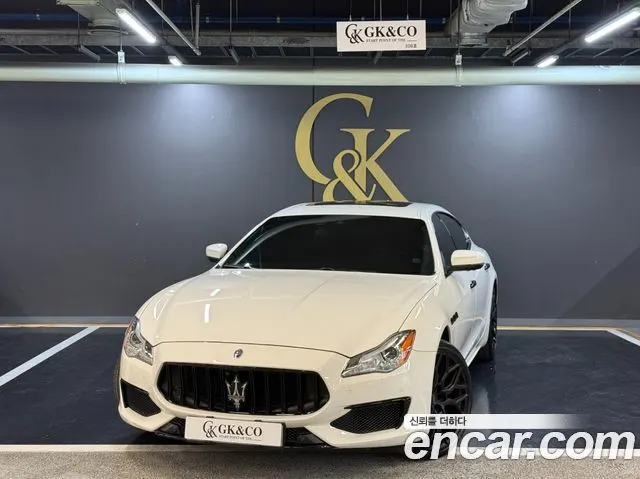 MASERATI QUATTROPORTE — из Кореи под ключ