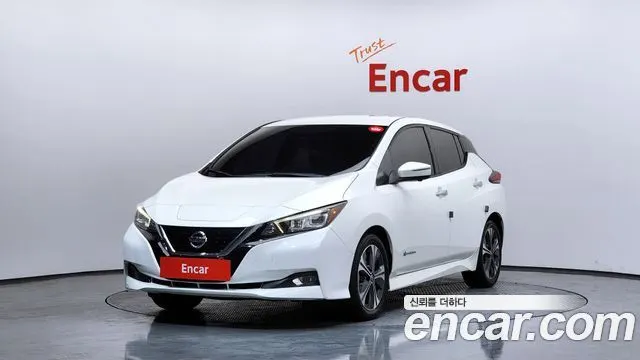 NISSAN LEAF (ZE1) — из Кореи под ключ